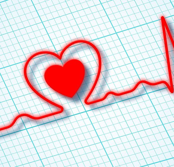 ekg_istock-1057080484